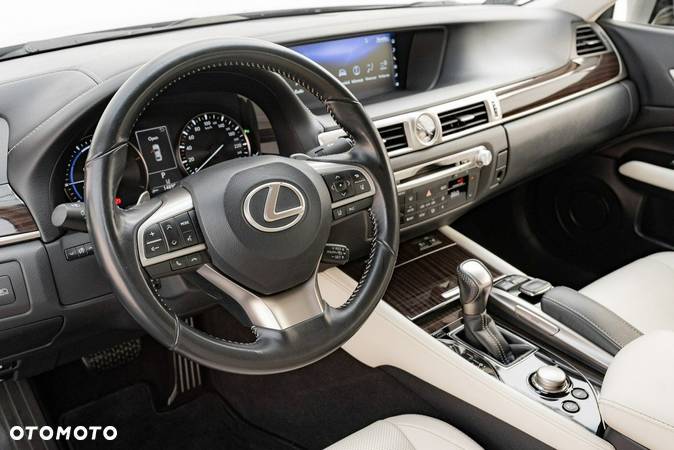 Lexus GS - 6