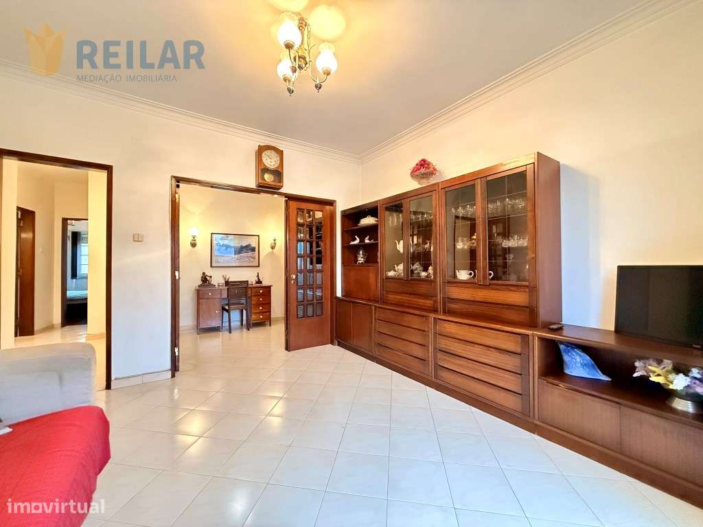 Graça - T2+1 Impecável-13