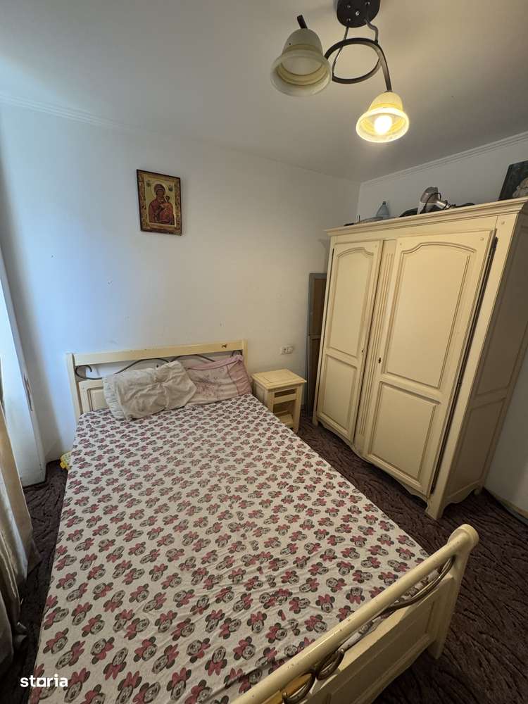 Apartament cu 3 camere decomandat 65 mp strada Malcoci-9