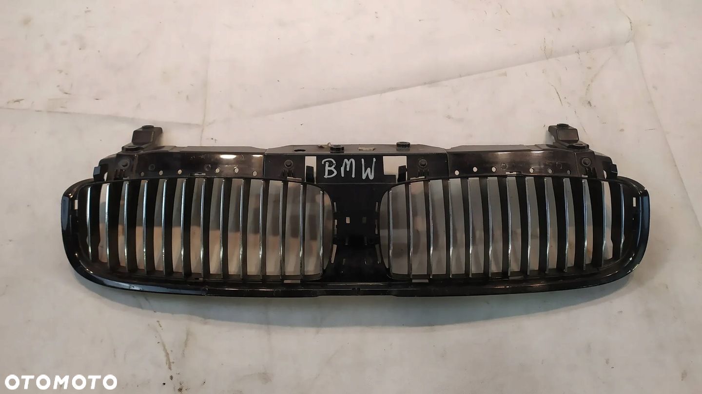 NERKI GRILL ATRAPA CHŁODNICY BMW E65 E66 - 1