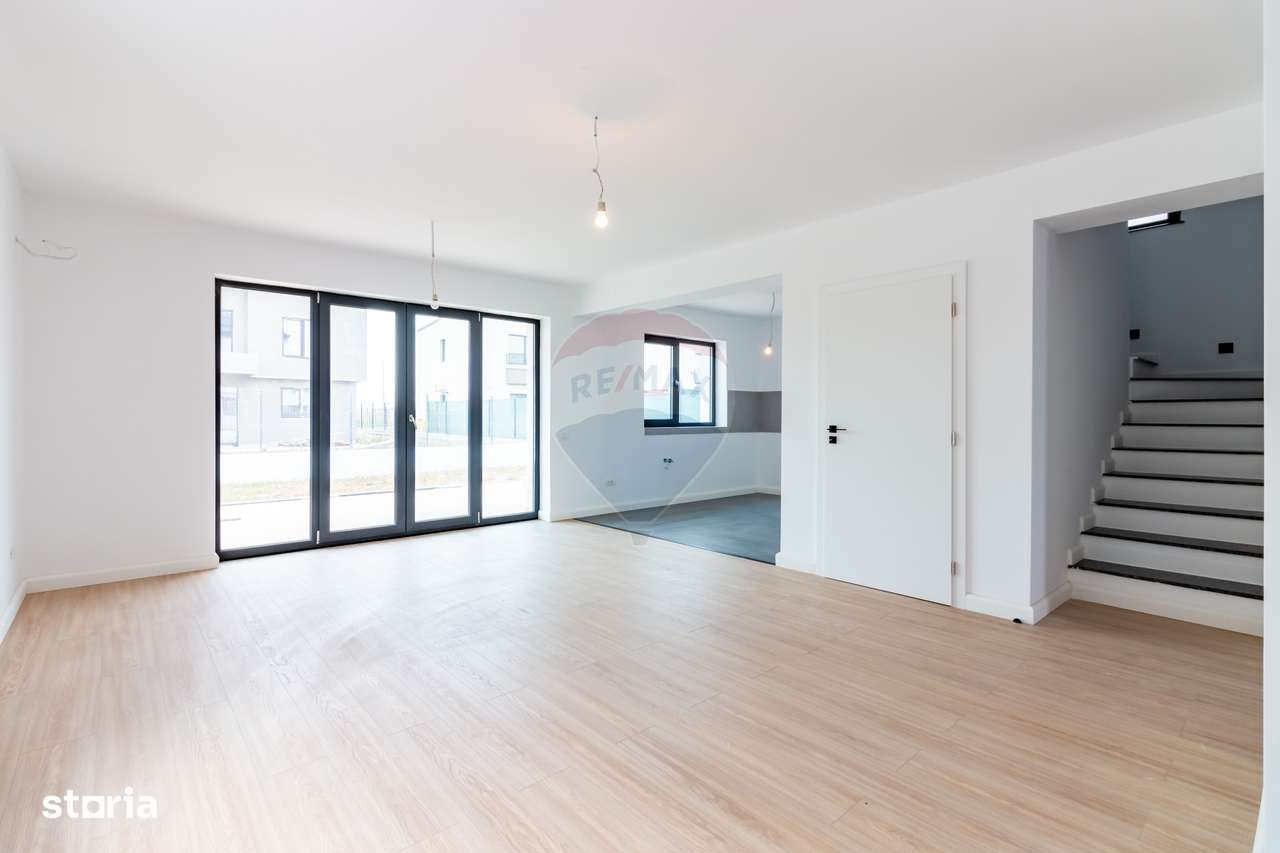 Vila 6 camere | curte generoasa | Tunari - Nord - Imagine principală: 5/20