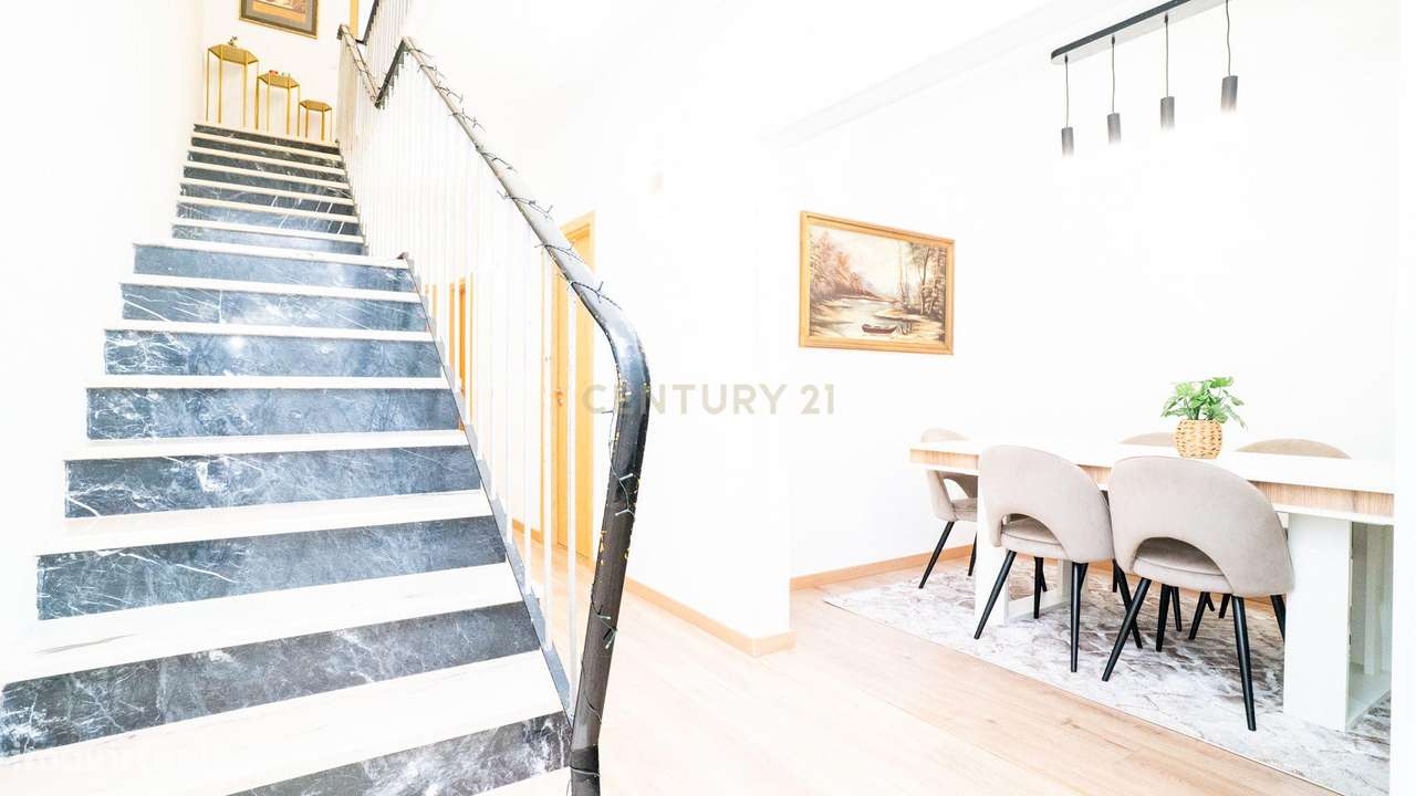 Moradia Renovada em Salvaterra de Magos, Santarém-21