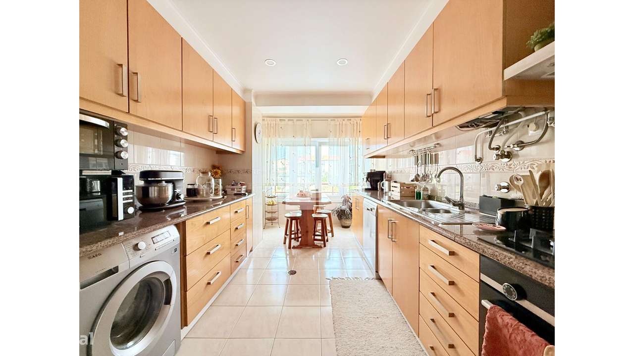 T3 com garagem e terraço em Buarcos - Grande imagem: 4/34