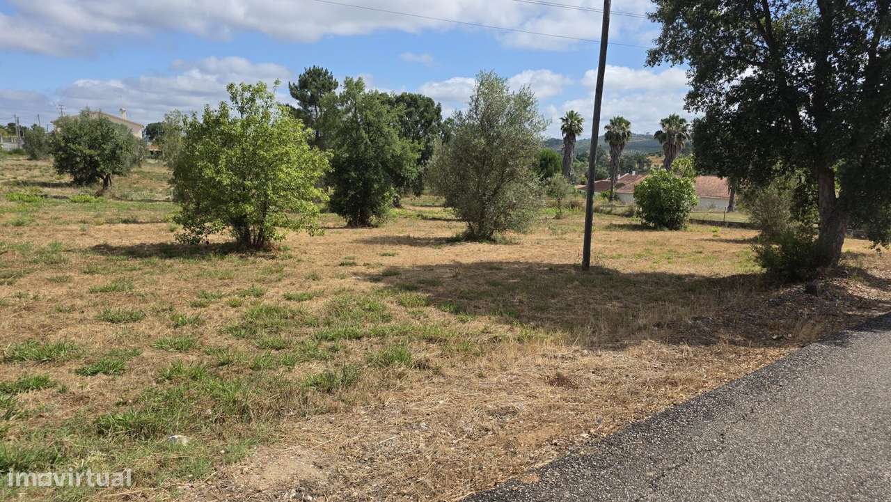 Terreno de Construção de Moradia-5