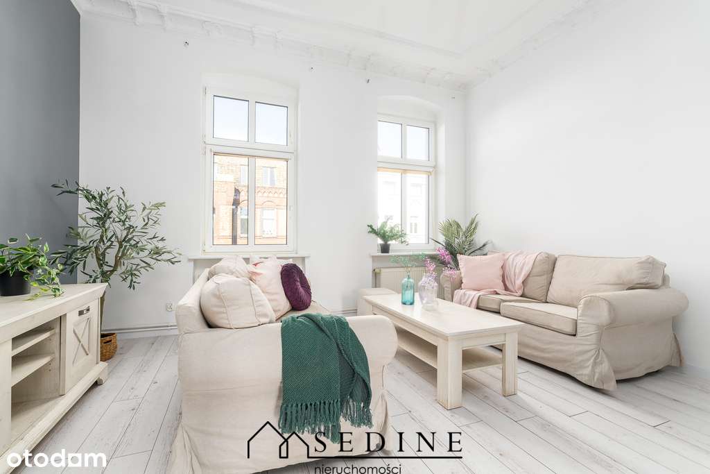 Duże mieszkanie w kamienicy przy Mazurskiej-2