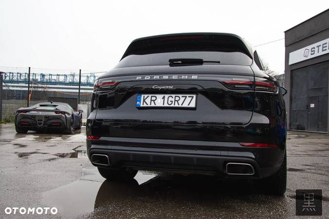 Porsche Cayenne Standard - 19