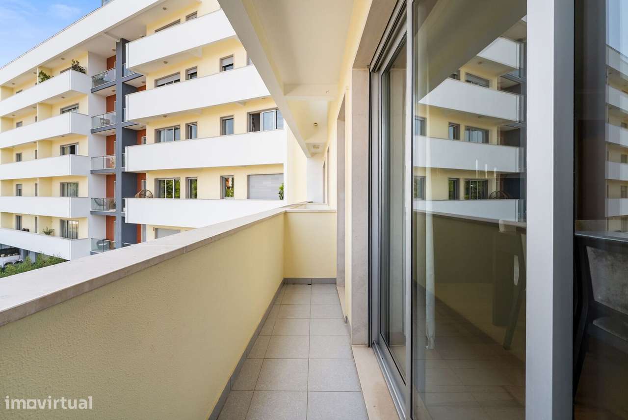 Apartamento T4 com estacionamento, Carnaxide, Oeiras-7