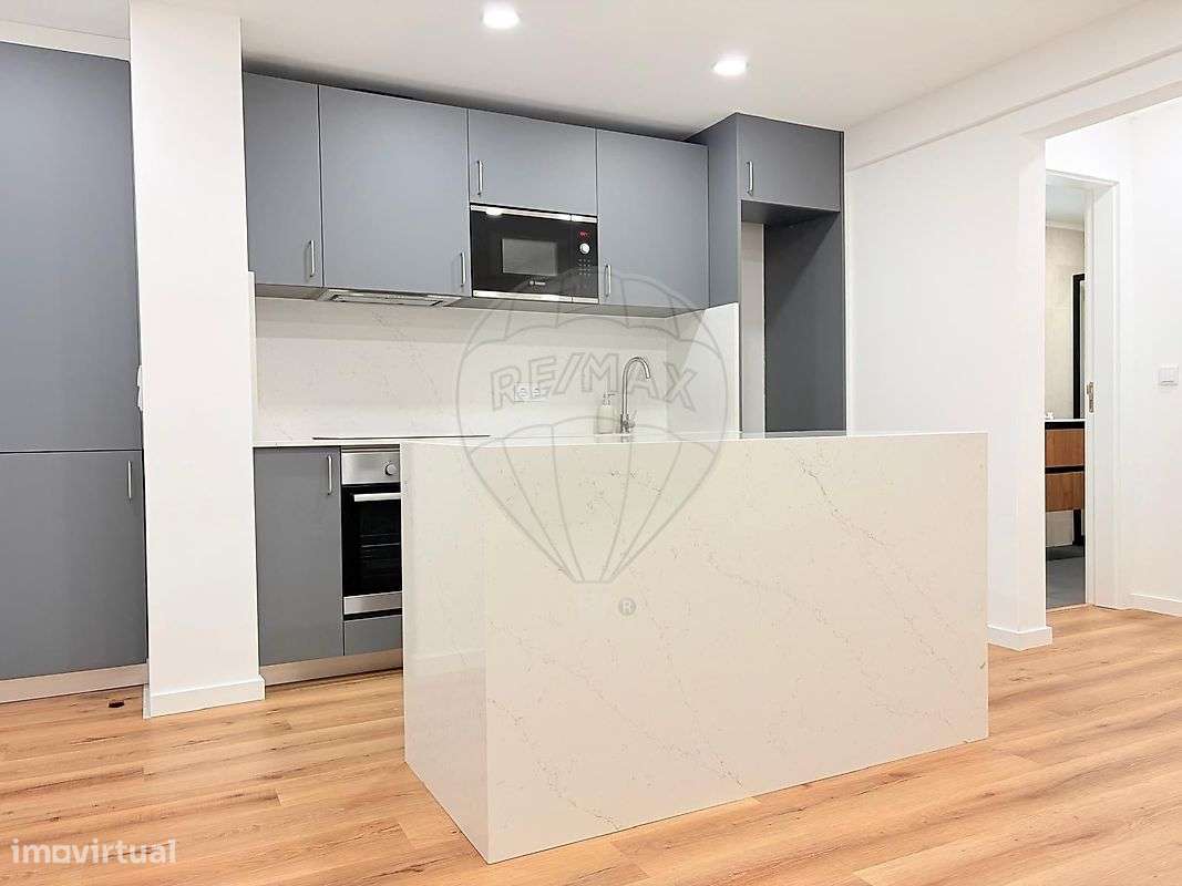 Apartamento T2 para arrendamento - Grande imagem: 2/10