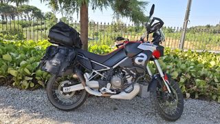 Aprilia Tuareg  660