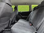 Volkswagen Passat 1.9 TDI Comfortline - 12