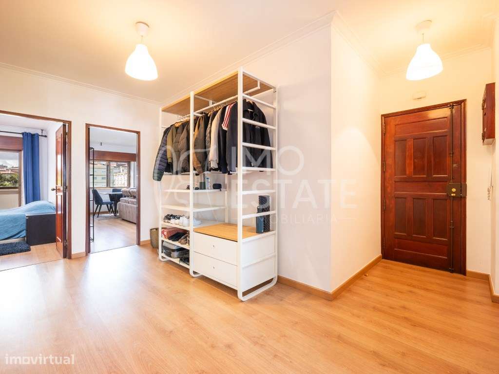 Apartamento T2 Linda-a-Velha-8