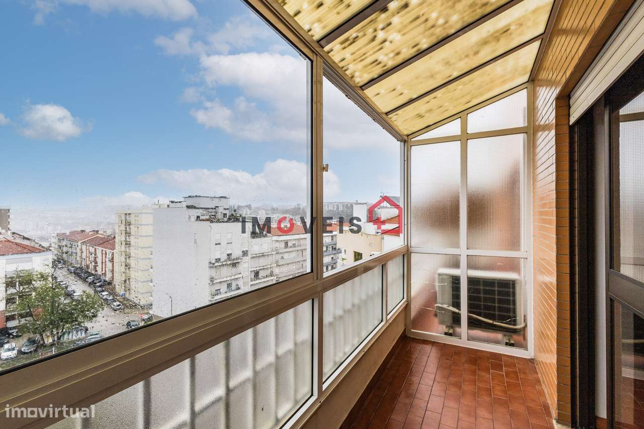 Apartamento T3 Avenida Marquês de Pombal - Grande imagem: 5/18