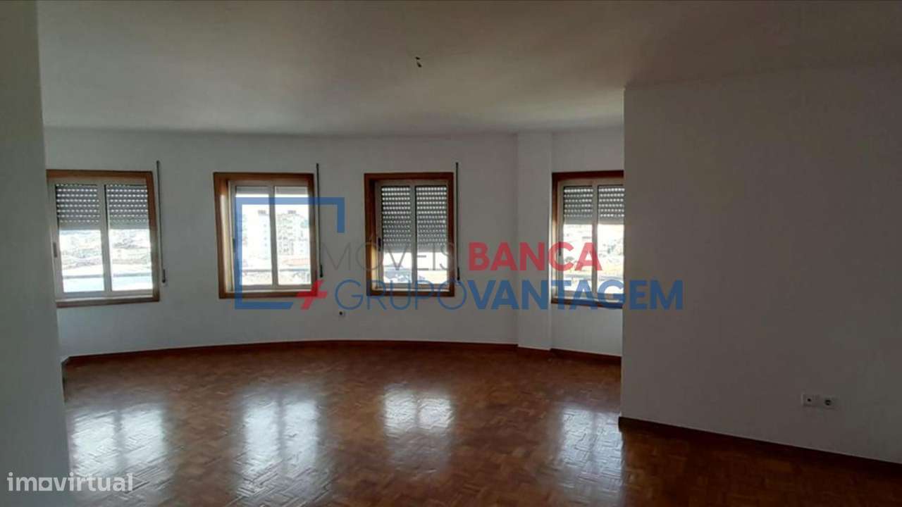 APARTAMENTO T2 - BAGUIM DO MONTE, GONDOMAR - Grande imagem: 5/14