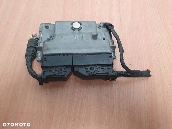 KOMPUTER STEROWNIK SILNIK VW POLO V 6R 03E906019AK - 5