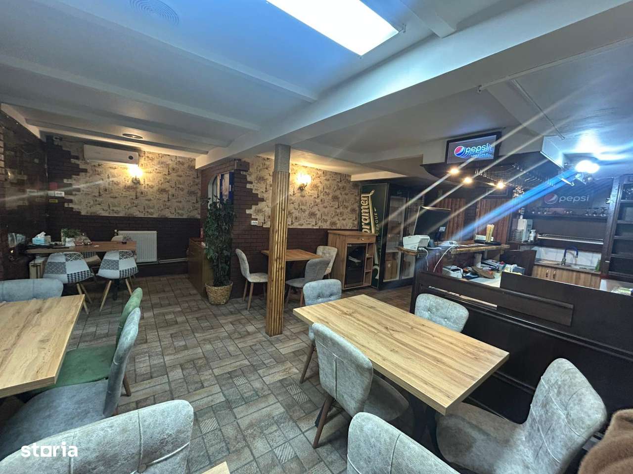 REZERVAT - Spatiu comercial, stradal, 110mp,vitrina, langa Tahiti - Imagine principală: 5/13