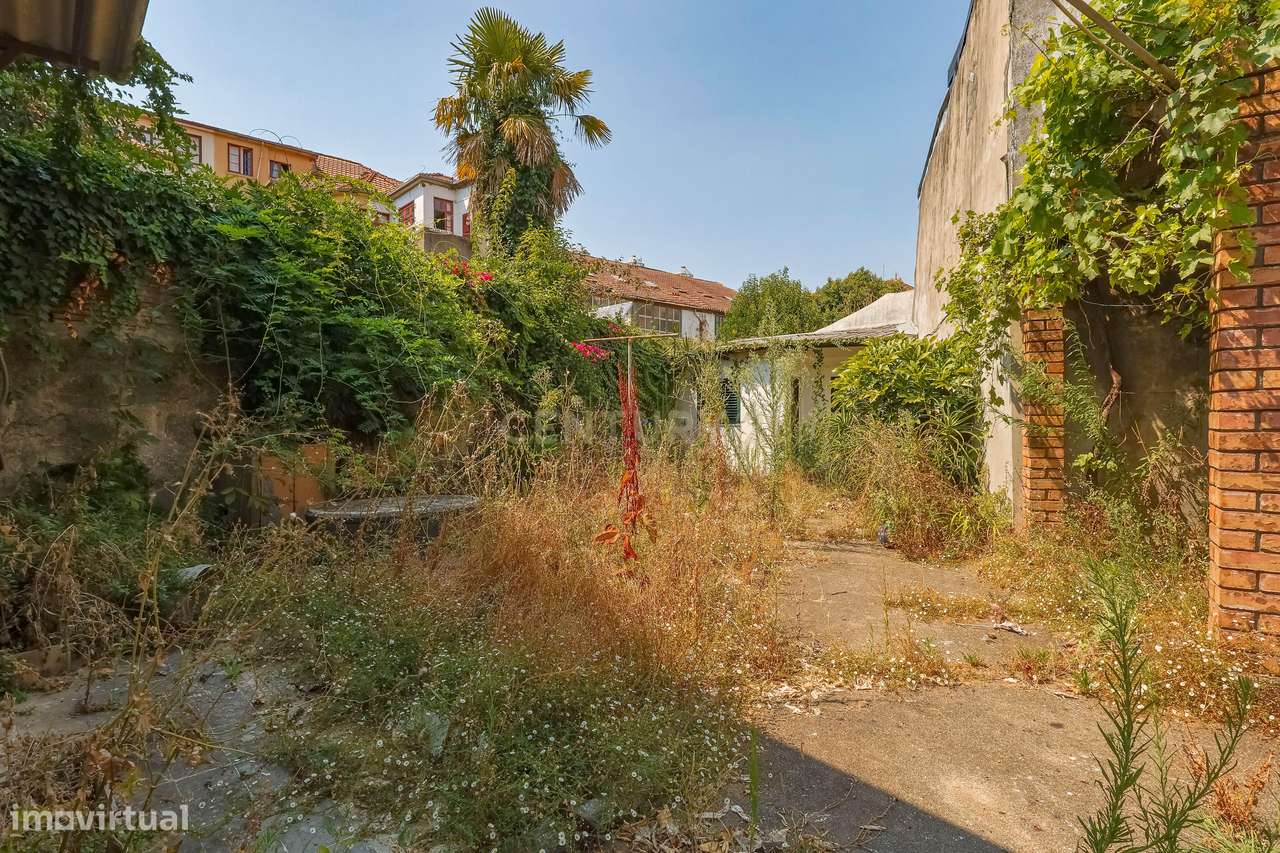 Moradia senhorial 9 quartos Centro Porto-25