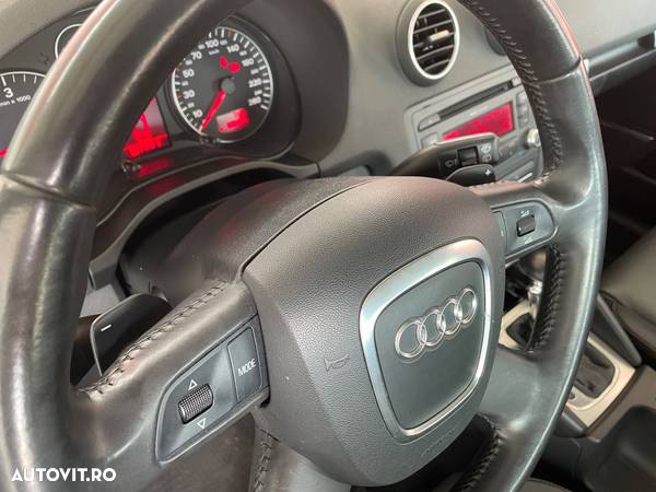 Audi A3 Sportback 2.0 TDI DSG Attraction Aut - 12