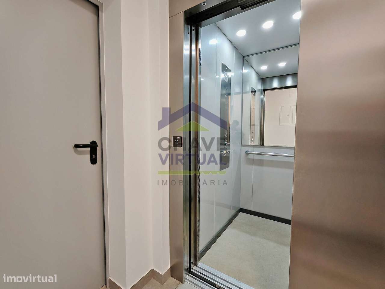 Excelente Apartamento T3 com Garagem - Centro Bombarral-38