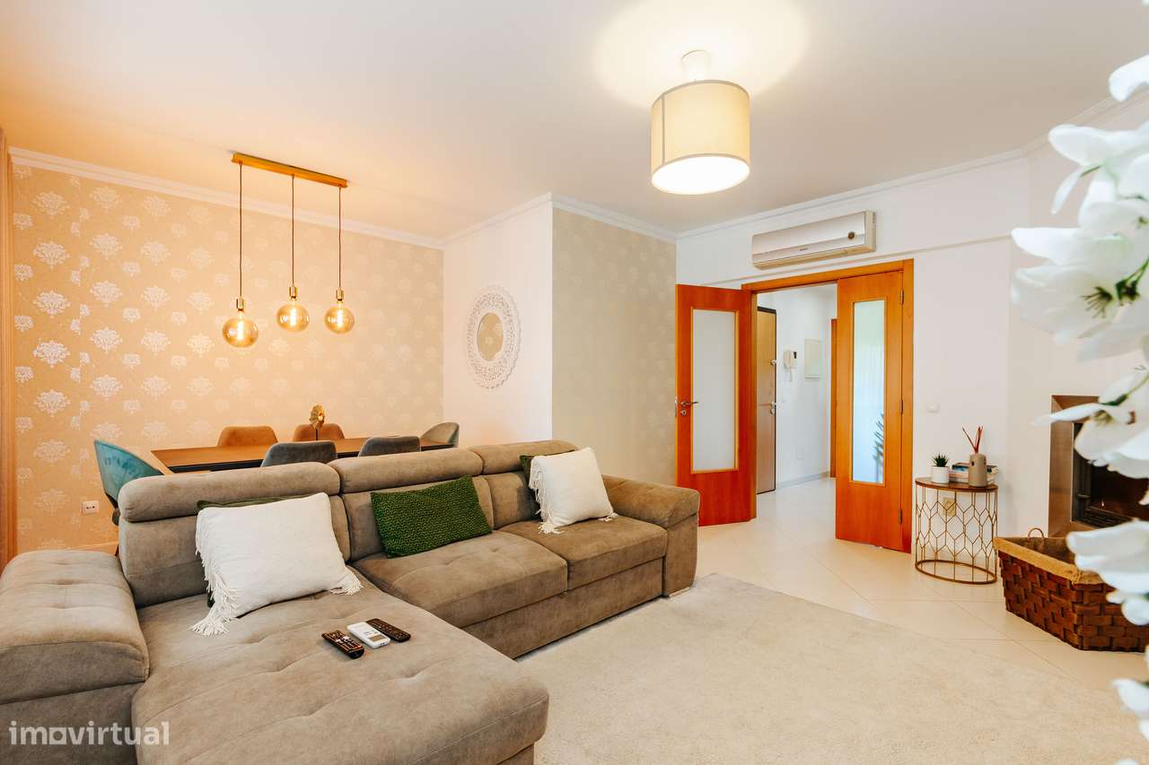 Apartamento de 4 assoalhadas em zona de excelência no Montijo-6