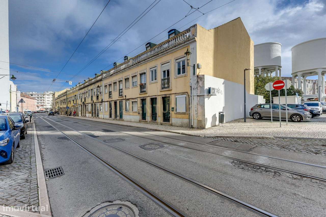 Apartamento T1, junto Lx Factory, 45m2, remodelado e mobilado - Grande imagem: 4/19