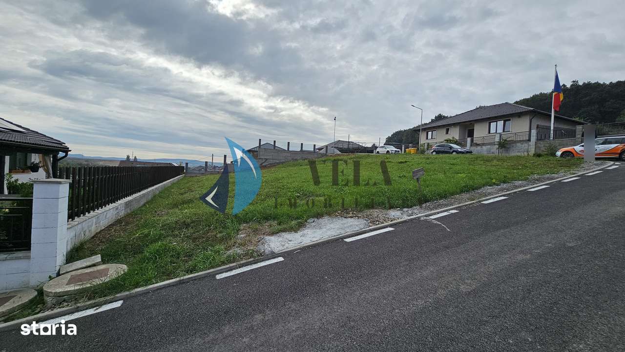 Teren 600 m, zona superba - Imagine principală: 2/4