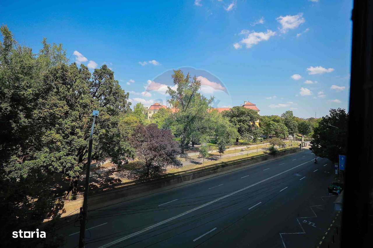 De vânzare – Apartament 4 camere decomandat – ultracentral zona Dacia - Imagine principală: 2/20