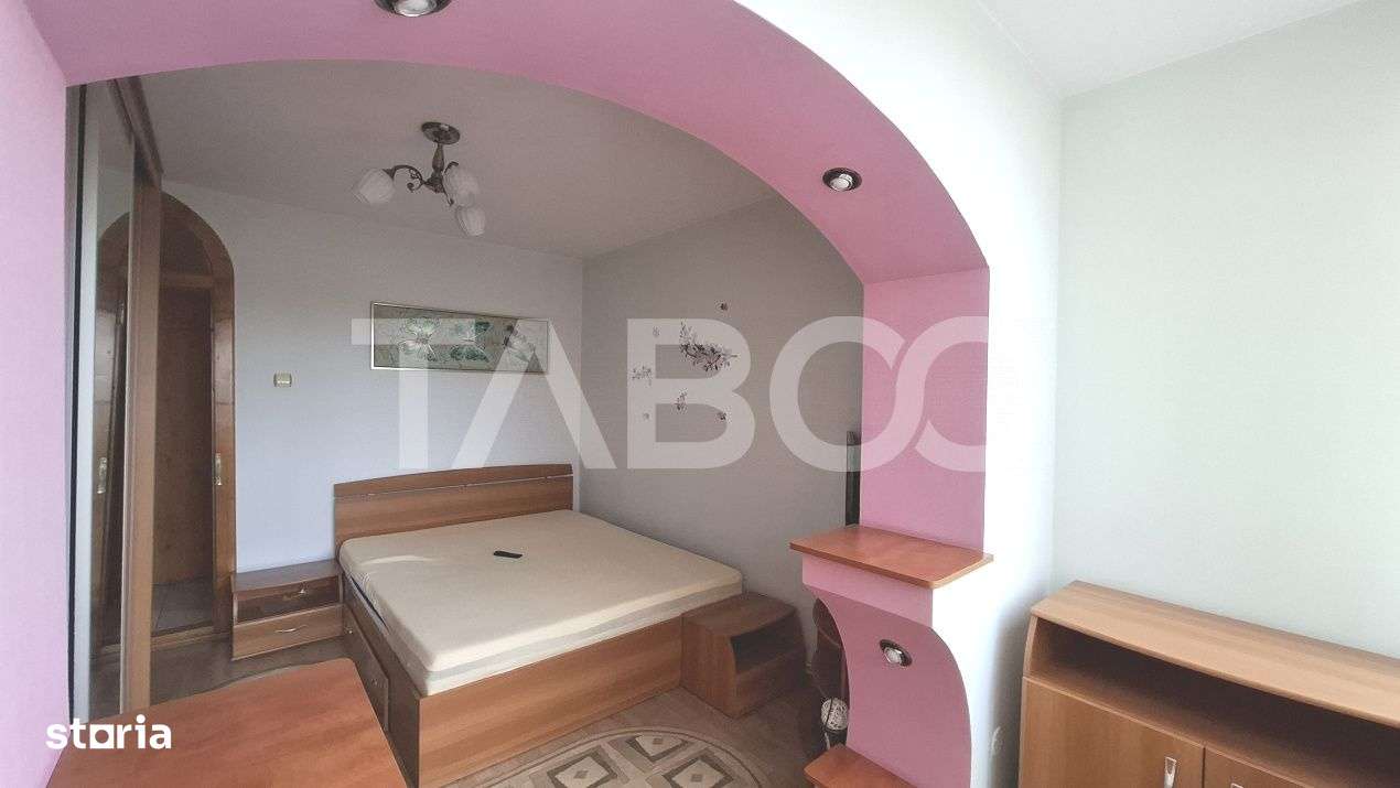 Apartament 3 camere de vanzare decomandat 58 mp zona Valea Aurie Sibiu - Imagine principală: 3/11