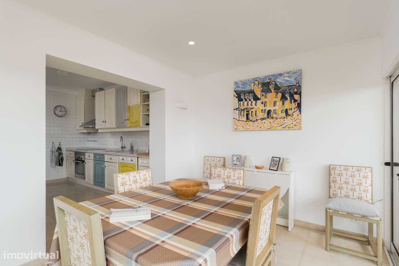 Viva o Sonho de Cascais: Duplex Exclusivo com Vista Mar!-22