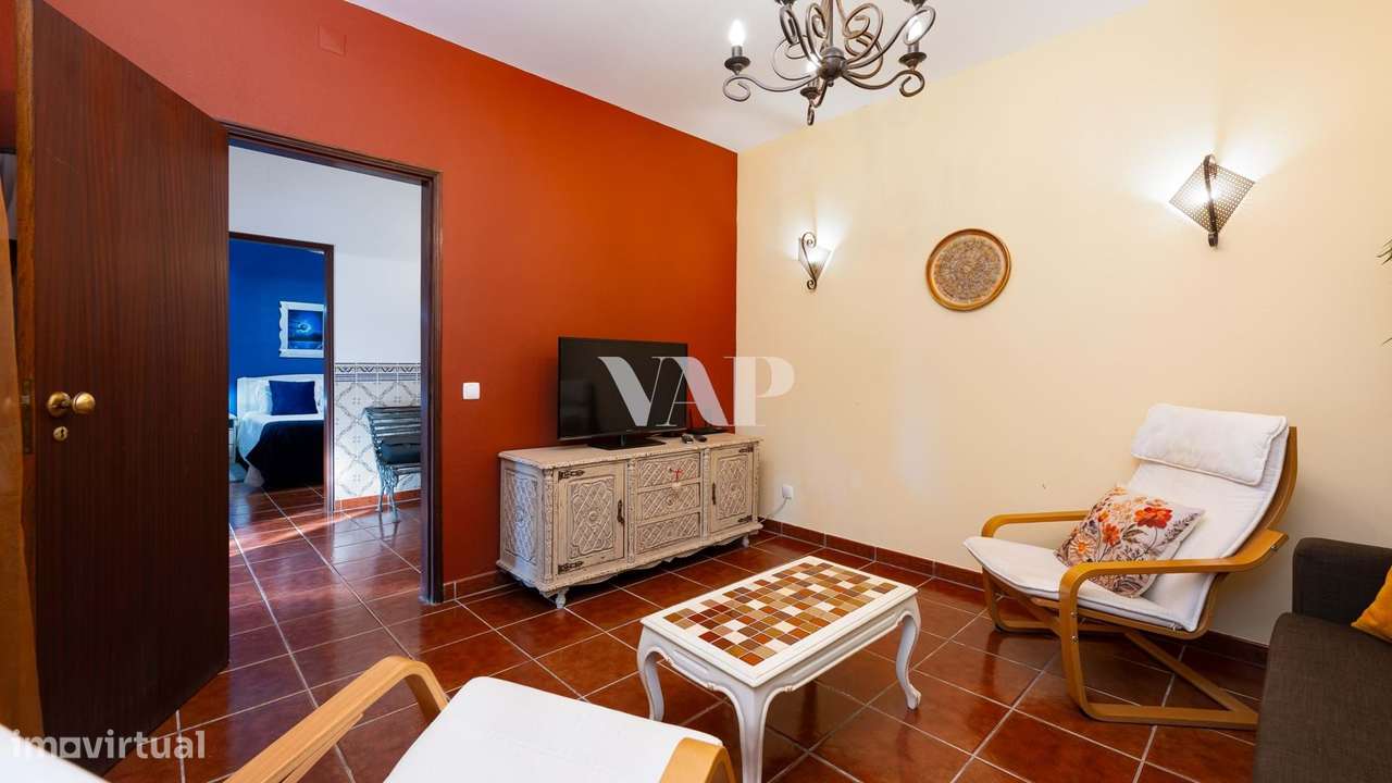 Duas Moradias T3 Independentes com Piscina e Jardim em Boliqueime - Grande imagem: 5/49