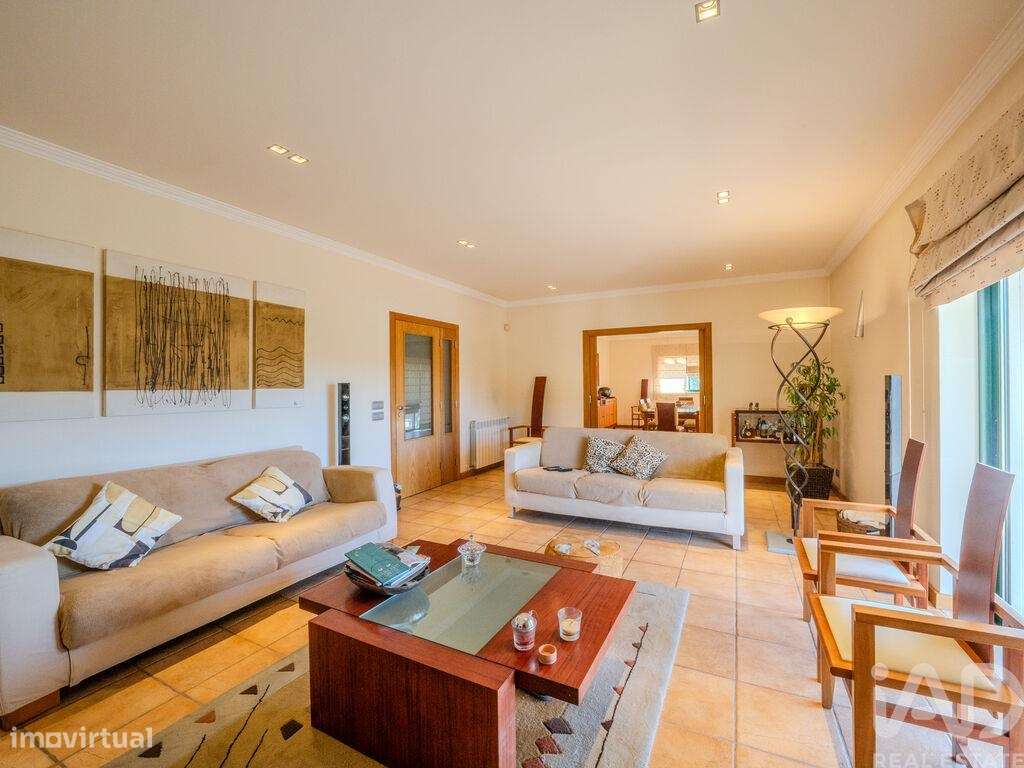 Moradia isolada T6 em Santa Eufémia e Boa Vista de 317 m2 - Grande imagem: 4/40