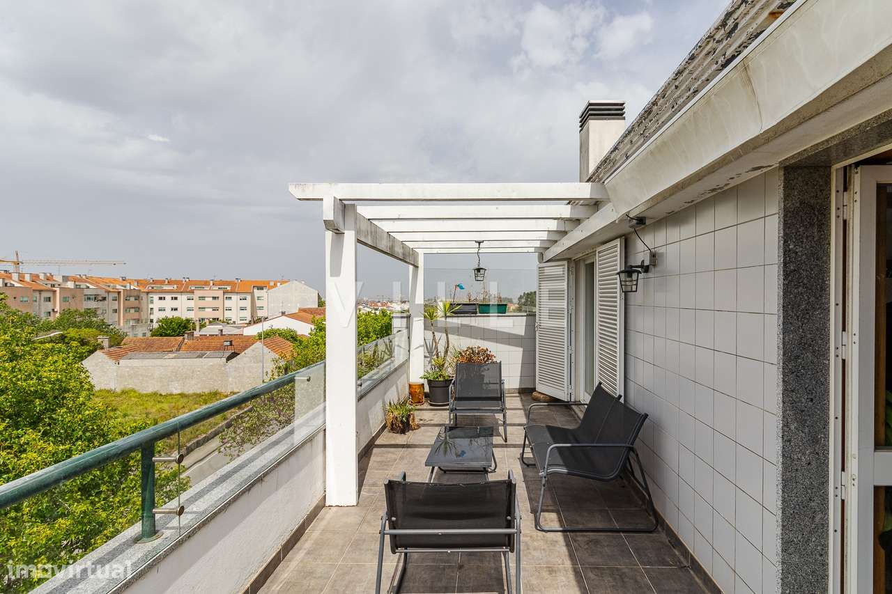 APT T2 Duplex em São Bernardo-25