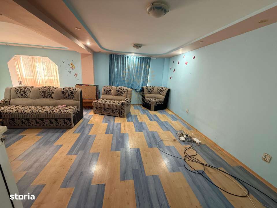 Apartament Decomandat Parter Zona Pacii - Str Tufanelelor