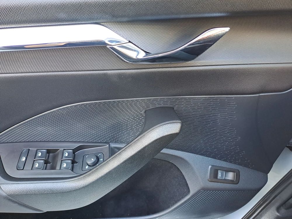 SKODA OCTAVIA 1.5eTSI 150KM Hak Virtual Martwe pole ACC Manetki Ambiente Elek.fotele