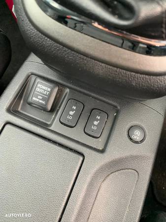 Interior din piele neagra cu alcantara de Honda CR-V an 2014 cu incalzire - 4