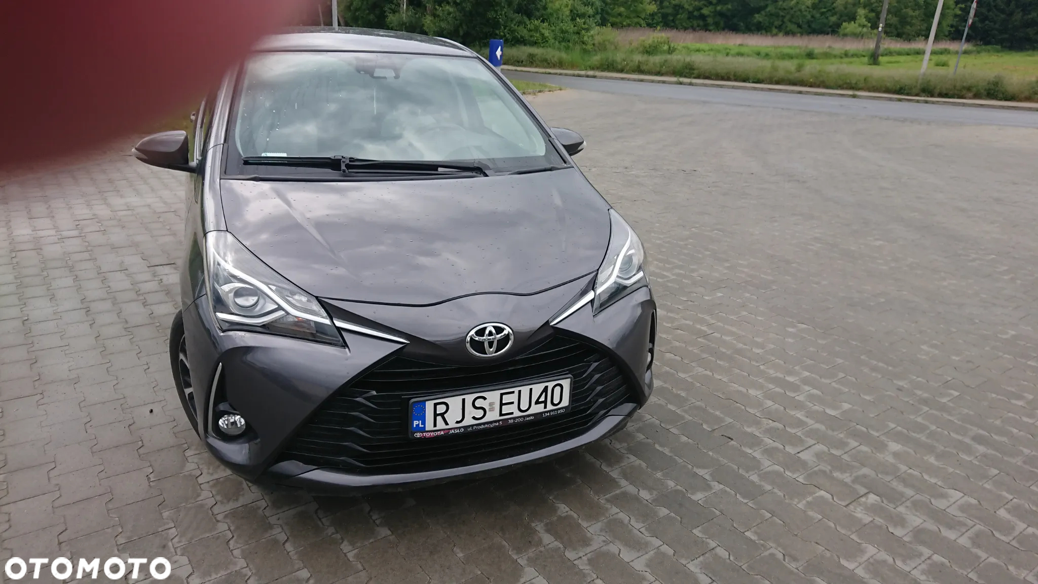 Toyota Yaris - 5