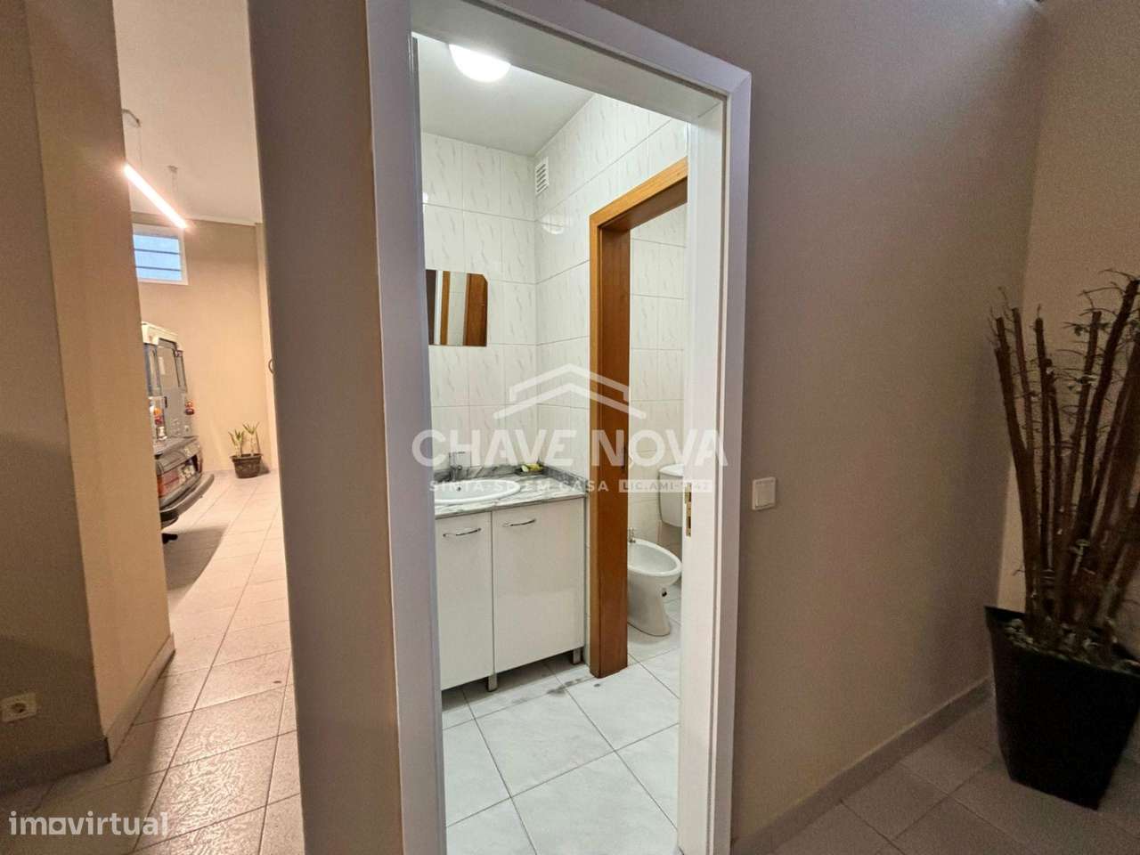 Espaço Comercial de 184 m² em Mafamude - Grande imagem: 5/11