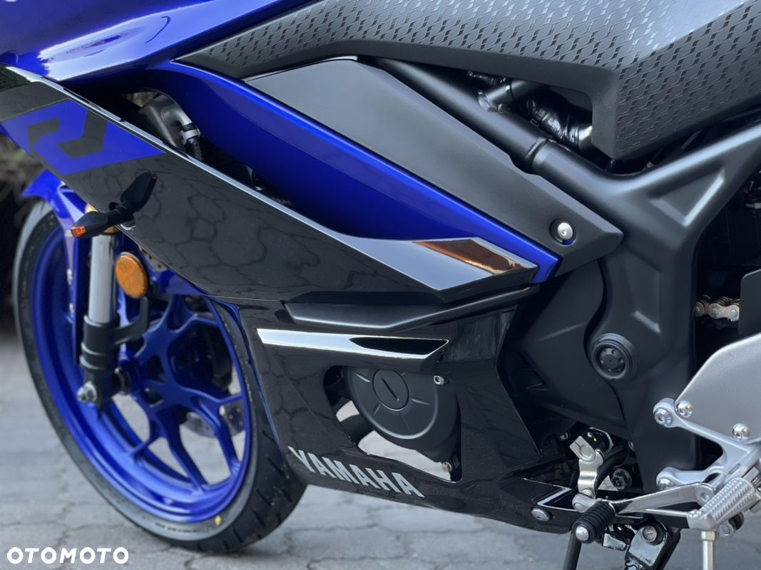 Yamaha R3 - 38