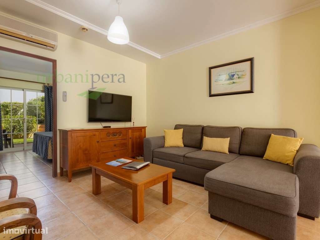 Apartamento T2 frente piscina-25