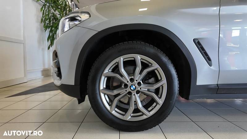 BMW X3 xDrive20d AT Advantage - 38