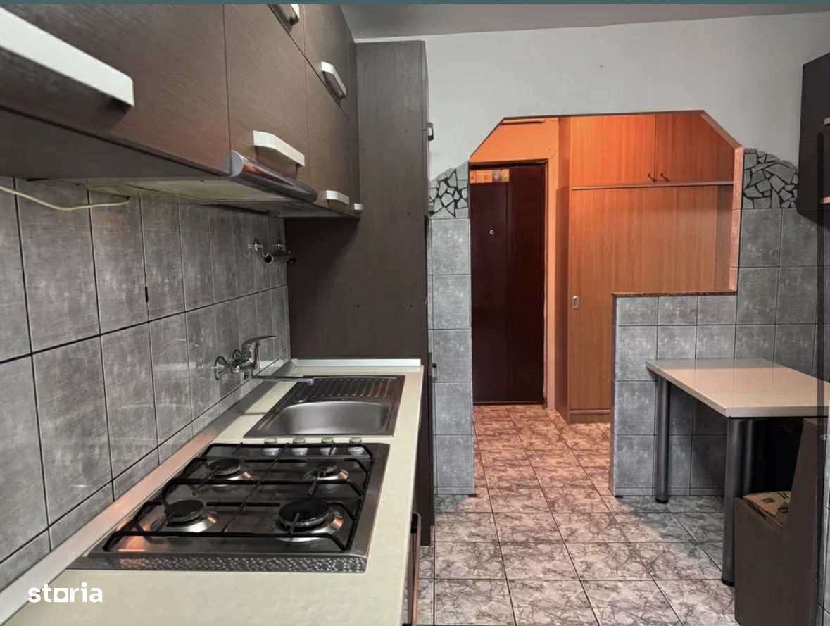 Apartament 2camere decomandate,Zona Carpati 2-1