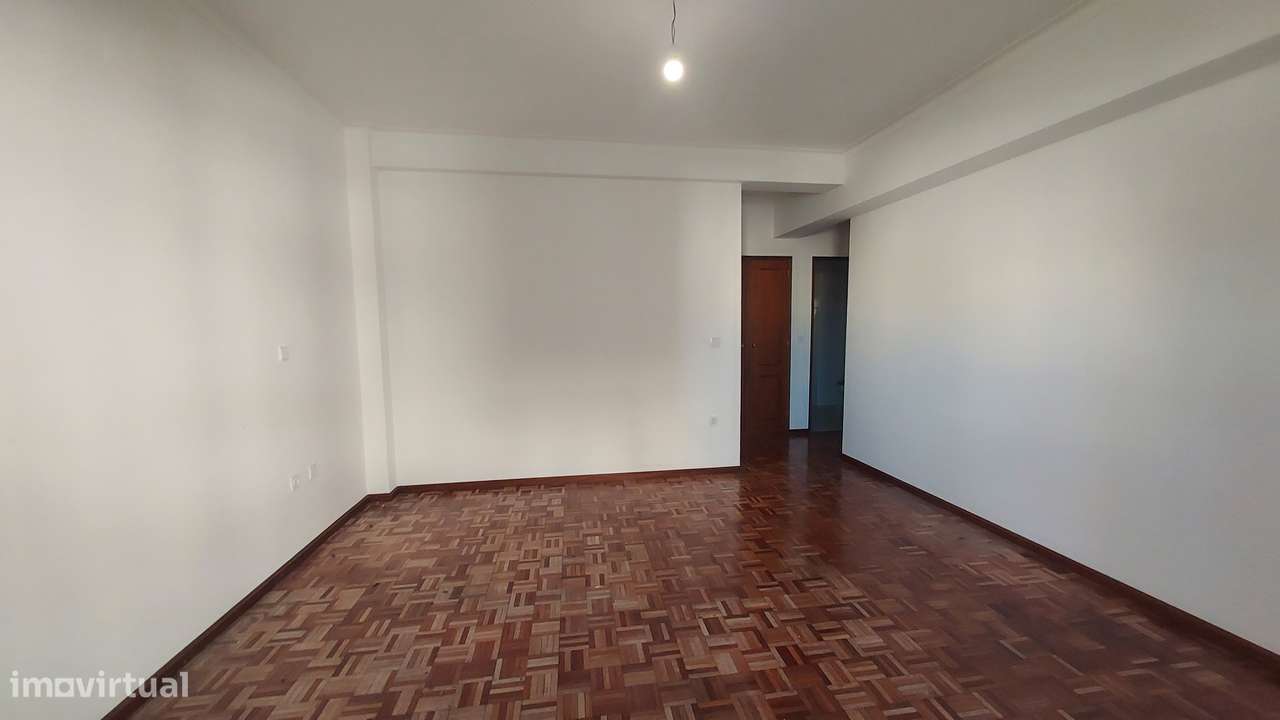 Apartamento T3 - Centro de Fátima-16