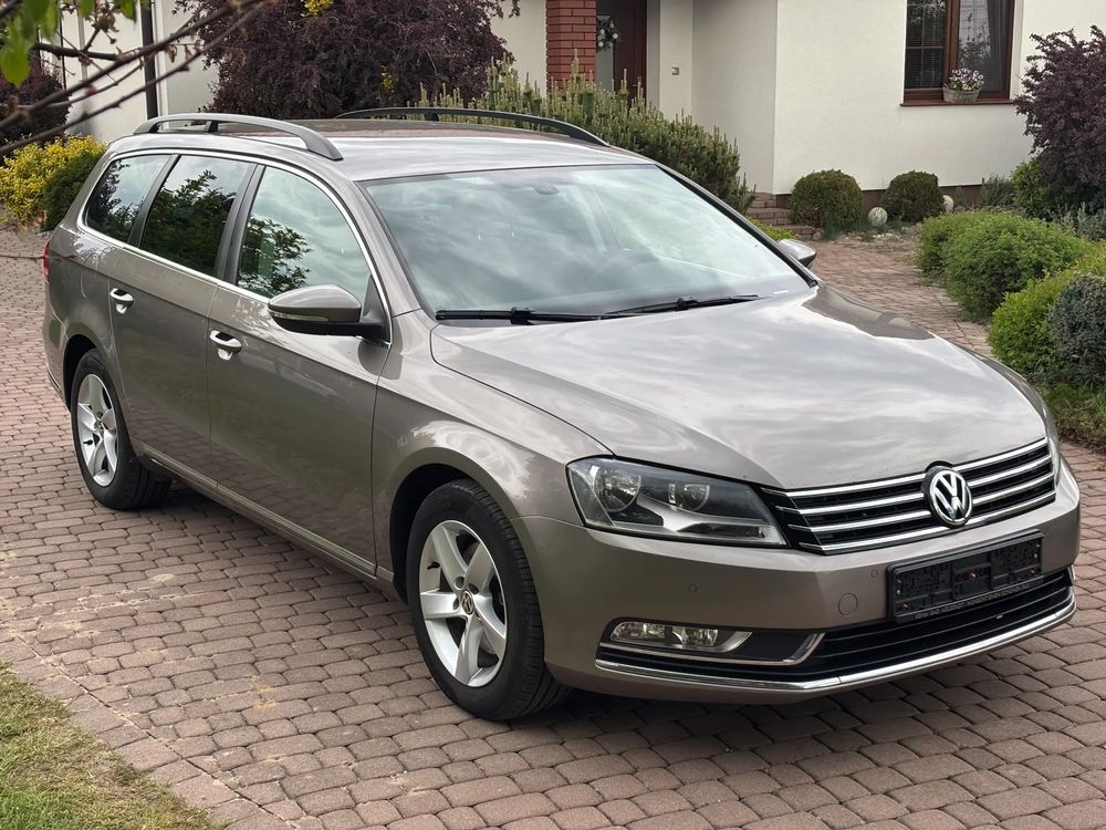 Volkswagen Passat B7 2.0 TDI BlueMotion Technology Comfortline 2011