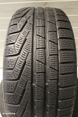 OPONY ZIMA PIRELLI SOTTOZERO SERIEII 235 45 18 94V - 5