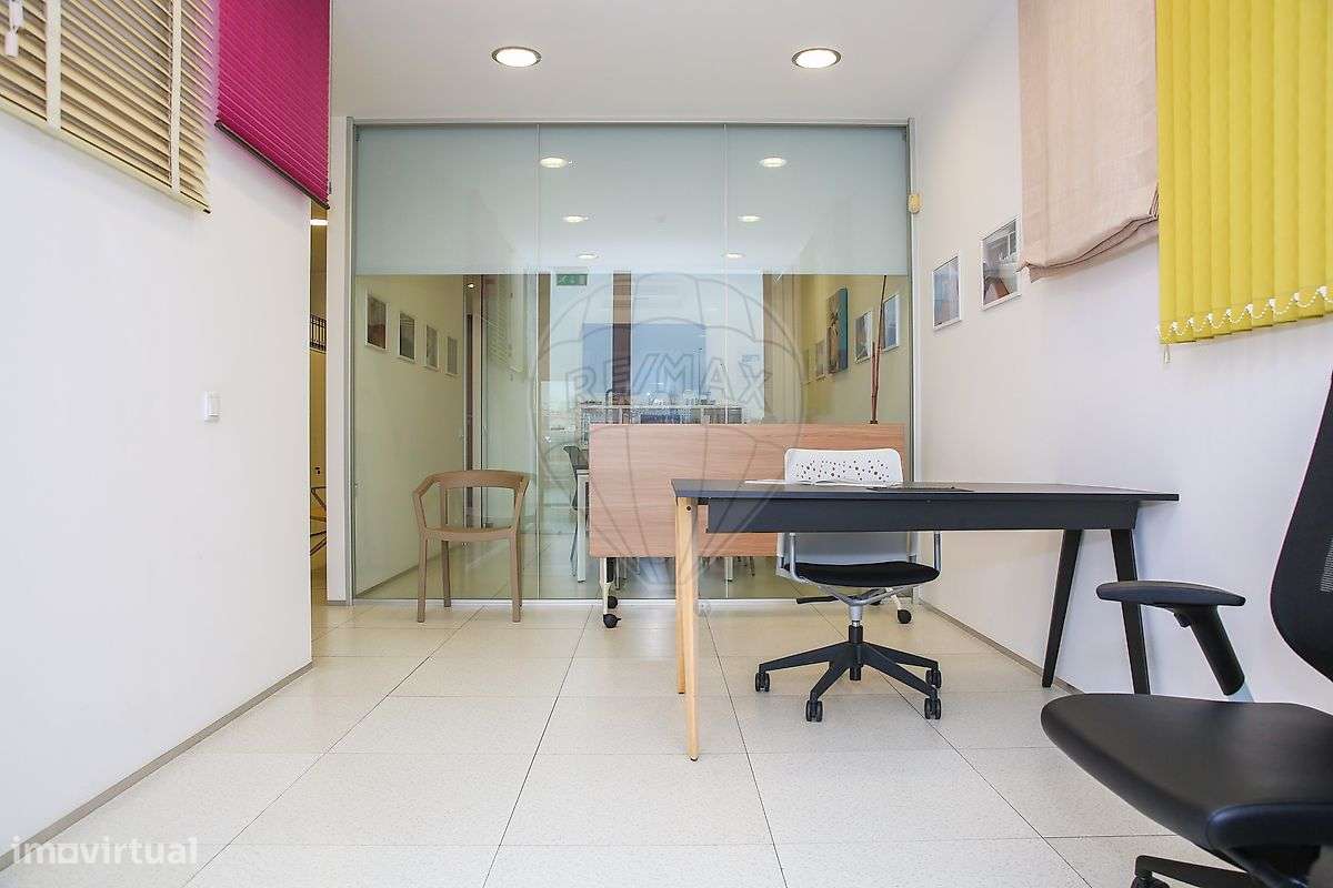 Escritório  para venda - Grande imagem: 3/39