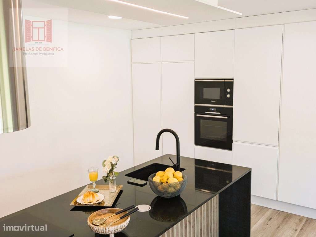 Herdade Aroeira, V4 c/ piscina e jardins-31