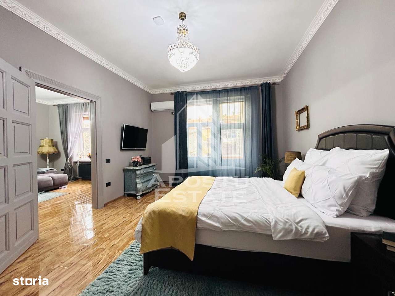 Apartament exclusivist, etaj intermediar situat in Piata Maria - Imagine principală: 3/14