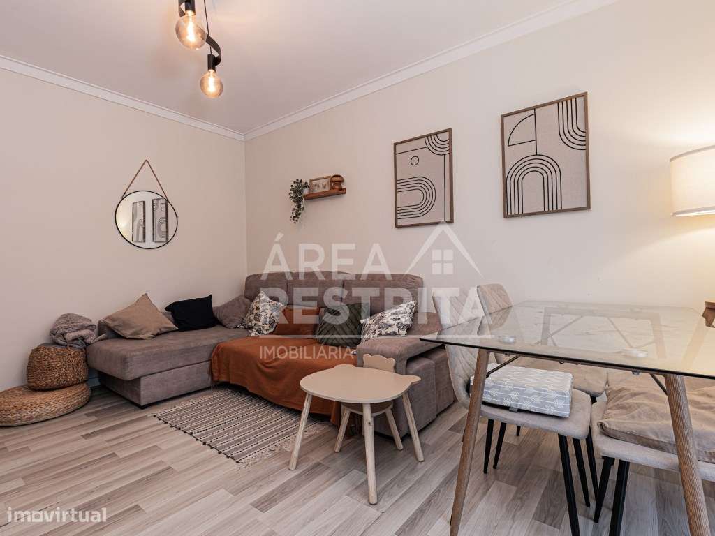 Apartamento T2 num primeiro andar na Sobreda, Almada - Grande imagem: 4/30