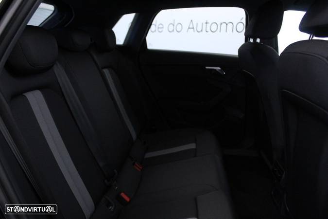 Audi A3 Sportback 30 TDI S tronic S line - 16