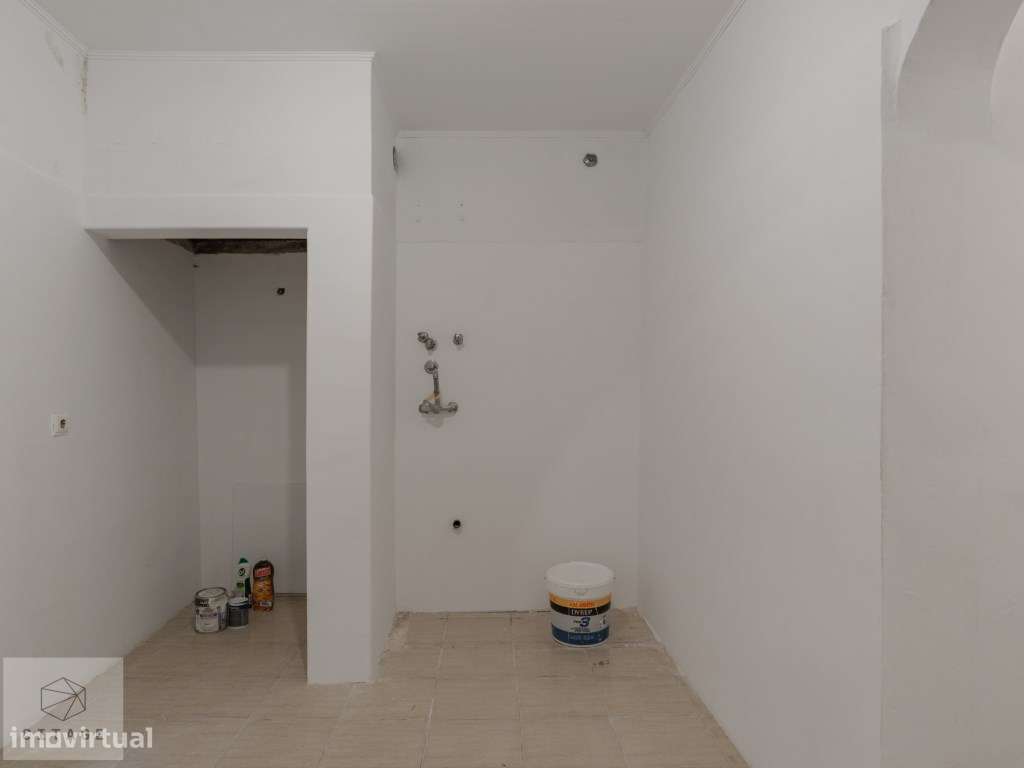 Apartamento T2 com terraço em Campo de Ourique-16