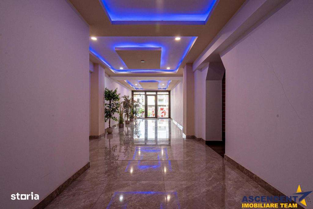 Rezidenta unicat LUX, cu parcari subterane, Clasa A, Coresi, Tractorul - Imagine principală: 4/5